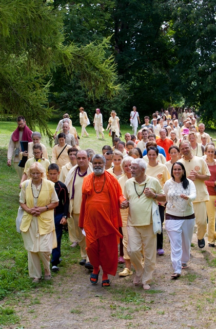 Walk wit Swamiji